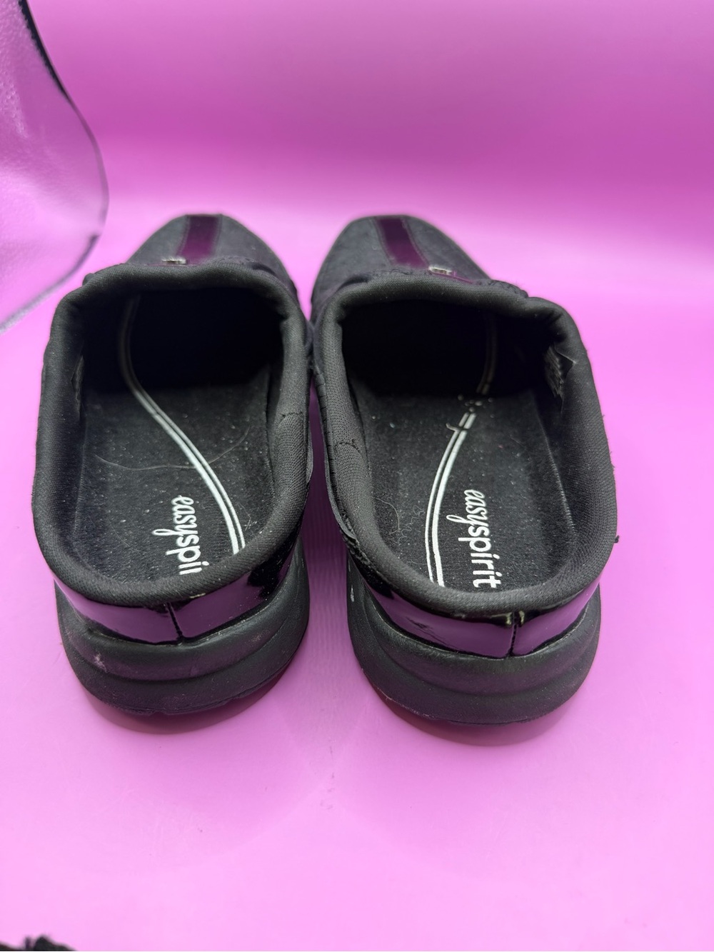 Easy Spirit Slip-on Sneaker size 8 - Picture 3 of 6